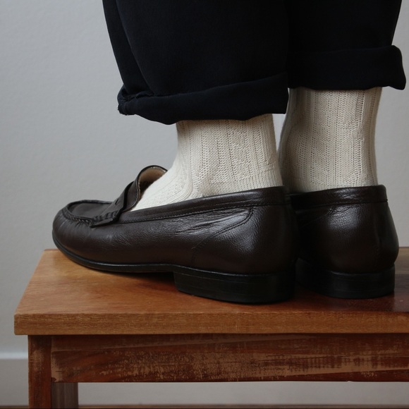 [Sold] Vintage 1970’s Celine Mahogany Leather Loafers - Picture 3 of 8